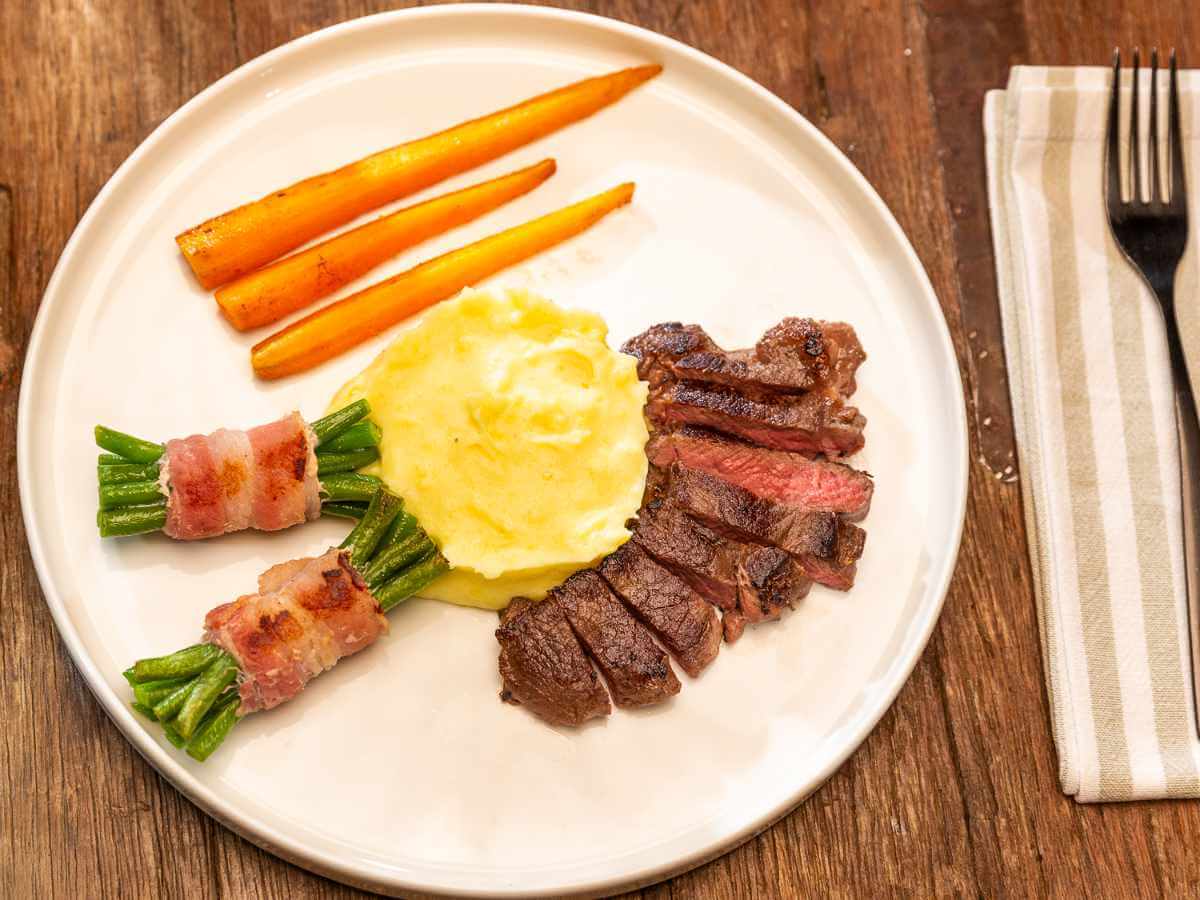 Österliche Hirschrückensteaks | Rezepte | EinStückLand